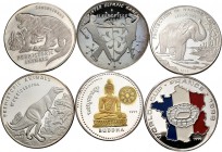 Laos. Lote de 4 monedas de Lao de 50 kip con distintos motivos. A EXAMINAR. PROOF. Est...150,00.