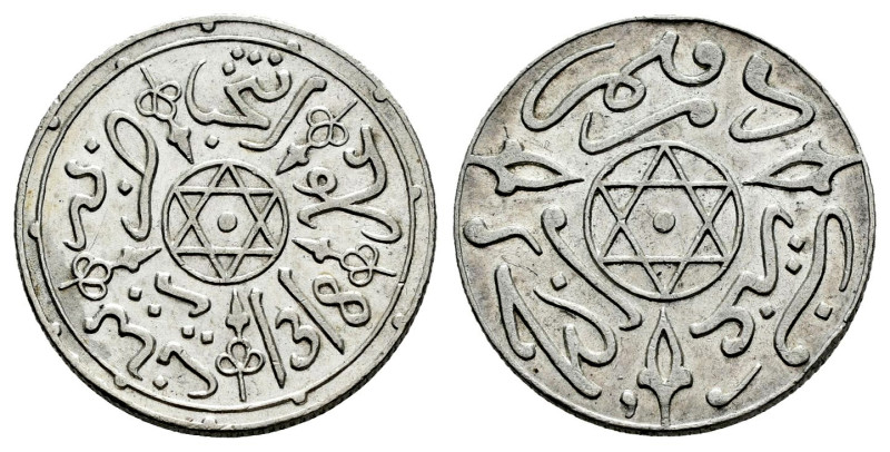 Marruecos. Moulay Al-Hasan I. Dirham. 1318 H. París. (Km-Y#10.2). Ag. 2,88 g. EB...