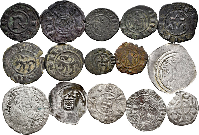 Lote de 15 monedas de época medieval. Principalmente de diferentes Reinos y Esta...