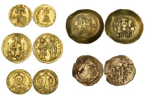 Byzantine gold (5), comprising solidi (2) of Constans II, 4.41g (S. 938), and Constantine VII with Romanus II, 4.38g (S. 1751); histamena (2) of Roman...