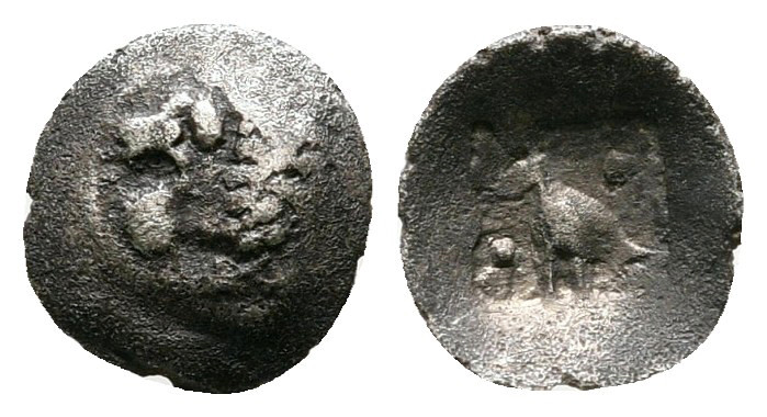 Ionia. Miletos circa 525-475 BC. 
Tetartemorion AR

7 mm, 0,16 g



nearl...