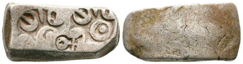 India. Mauryan Empire circa 321-187 BC. 
Karshapana AR 

25 mm, 11,41 g


...