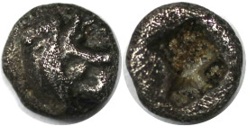 Griechische Münzen, THRACIA. ABDERA. Tetartemorion (1/4 Obol) 6./5. Jahrhundert. Vs.: Greif (?). Rs.: Unregelmäßiges Quadratum inkusum. Silber. 0,1505...