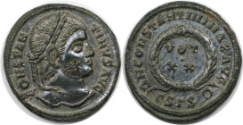 Römische Münzen, MÜNZEN DER RÖMISCHEN KAISERZEIT. Constantinus I. (307-337 n. Chr). Follis, Siscia. (3.42 g. 20 mm) Vs.: CONSTANTINVS AVG, Kopf mit Lo...