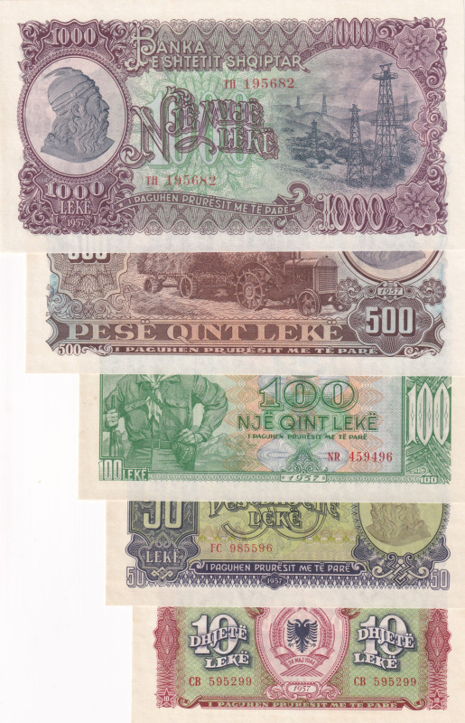 Albania, 10-50-100-500-1.000 Leke, 1957, UNC

(Total 5 banknotes)

Estimate:...