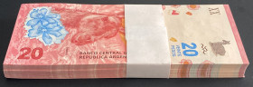 Argentina, 20 Pesos, 2017, UNC, p361, BUNDLE

(Total 100 Banknotes)

Estimate: USD 50-100