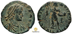 Theodosius I. (392-395 AD). Follis. (19mm, 3,27g) Antioch. Obv: DN THEODOSIVS PF AVG. pearl-diademed bust of Theodosius right. Rev: GLORIA ROMANORVM. ...