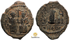 Justin II. (565-578 AD). 10 Nummi. (20mm, 2,13g) Obv: Justin and Sophia enthroned facing. Rev: Large I.