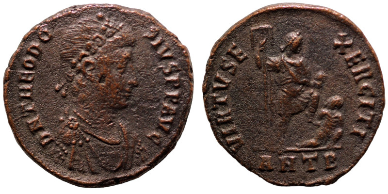 Theodosius I. (383-388 AD). Follis. (22mm, 4,80g) Antioch. Obv: DN THEODOSIVS PF...