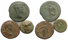 Lot of 3 Greek and Roman Provincial Æ coins, to be catalog. Lot sold as it, no returns