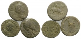 Lot of 3 Roman Provincial Æ coins, to be catalog. Lot sold as it, no returns