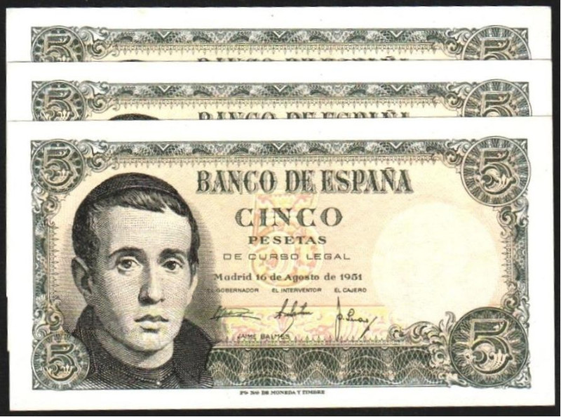 16 de agosto de 1951. 5 pesetas. Serie 1D. Trío correlativo. E459a. Piquito leve...