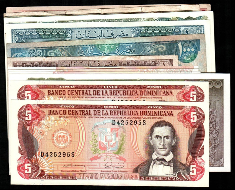 PAÍSES DEL MUNDO. DOMINICANA. 5 pesos. Pareja correlativa. GUINEA. 100 francos. ...