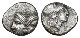 Greek Coins
Mysia. Lampsakos circa 400-200 BC. Diobol AR (1,0 gr - 10,10 mm)
Janiform female head / [ΛA]-M, helmeted head of Athena right, all within ...