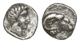 Greek Coins
TROAS, Kebren. (Circa 387-310 BC.)
AR Obol 0,30gr 7,20mm
Ram’s head right / Youthful male head right.