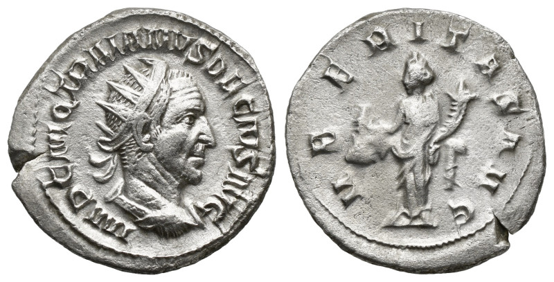 Roman Imperial
Traianus Decius (249-251 AD). AR Antoninianus (3,6 gr - 22,30 mm)...