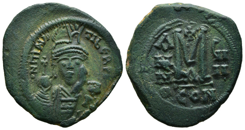 Byzantine
Maurice Tiberius Æ 40 Nummi. (12,0 gr - 29,80 mm) Constantinople. D N ...