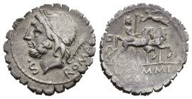 REPÚBLICA ROMANA. MEMMIA. L. Memmius Gal. Denarius serratus. Roma (106 a.C.). A/ Cabeza de Saturno a izq., detrás guadaña, delante S y ROMA. R/ Venus ...
