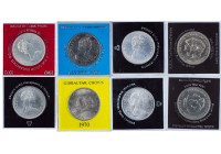 MONEDAS EXTRANJERAS. REINO UNIDO. Lote de 8 monedas conmemorativas de Isabel II. SC.