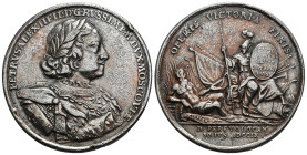 MONEDAS EXTRANJERAS. RUSIA. Pedro I. Medalla. Captura de la armada sueca en Perevolochna. 30 de junio de 1709. Cobre plateado 35,1 g. 45 mm. Posible e...