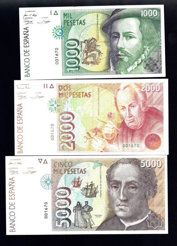 BILLETES ESPAÑOLES. Lote de 3 billetes de Juan Carlos I, 1000, 2000 y 5000 pts. ...