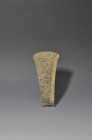 ARQUEOLOGÍA. PREHISTORIA. Edad del Bronce. Hacha (2250-1550 a.C.). Bronce. Longitud 16,2 cm.