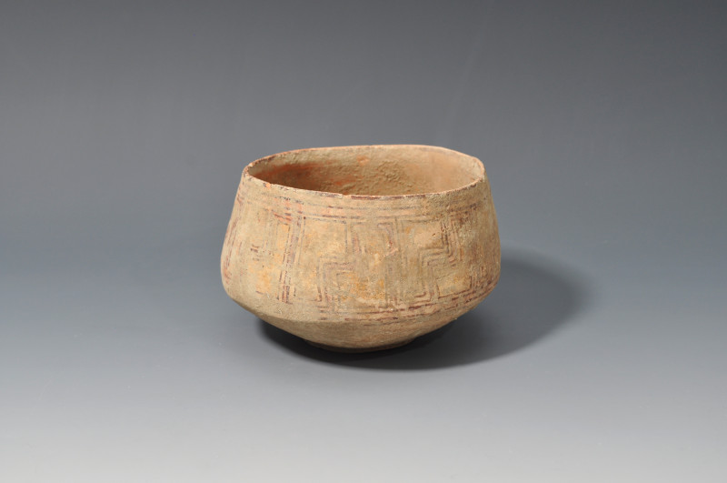 ARQUEOLOGÍA. PRÓXIMO ORIENTE. Cuenco con decoración geométrica (II-I milenio a.C...