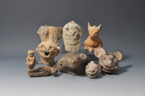 ARQUEOLOGÍA. PREHISPÁNICO. Región andina. Lote de 8 fragmentos de figuras zoomorfas. Cerámica y hueso. Altura de 4,5 a 14,7 cm. Fragmentadas y restaur...