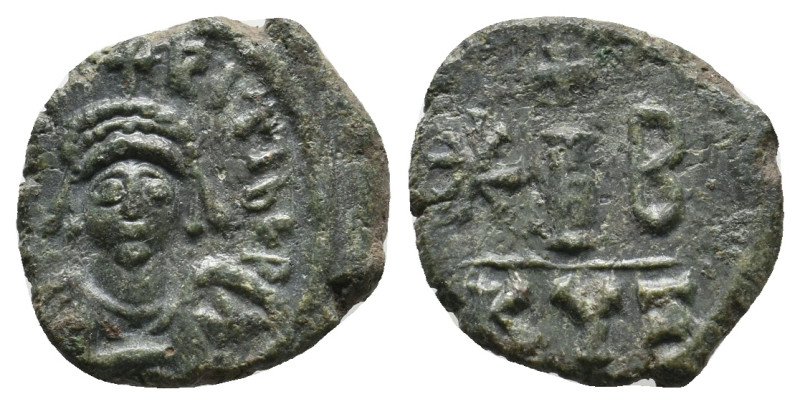 MAURICE TIBERIUS (582-602). Decanummium. Cyzicus.
2.36 Gr. 16.2 mm.