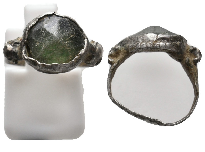 ANCIENT ROMAN SILVER RING.
2.43 Gr.