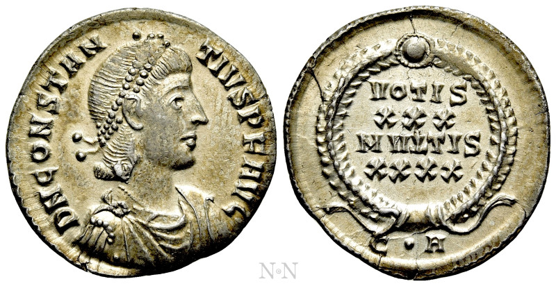 CONSTANTIUS II (337-361). Siliqua. Constantinople. 

Obv: D N CONSTANTIVS P F ...