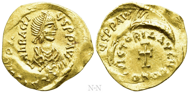 HERACLIUS (610-641). GOLD Tremissis. Constantinople. 

Obv: δ N ҺRACLIЧS P P A...