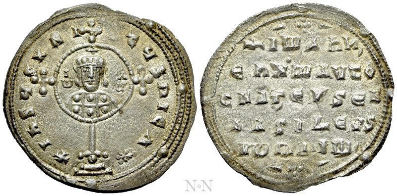 JOHN I ZIMISCES (969-976). Miliaresion. Constantinople.

Obv: + IҺSЧS XRISTЧS ...