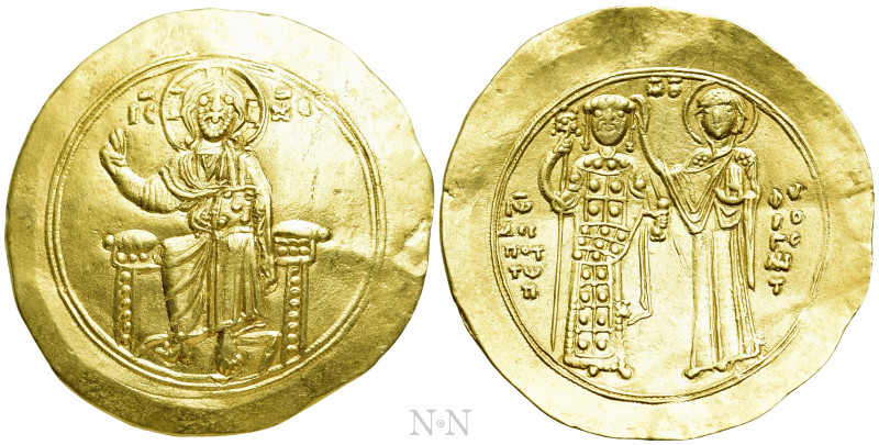 JOHN II COMNENUS (1118-1143). GOLD Hyperpyron. Constantinople. 

Obv: IC - XC....