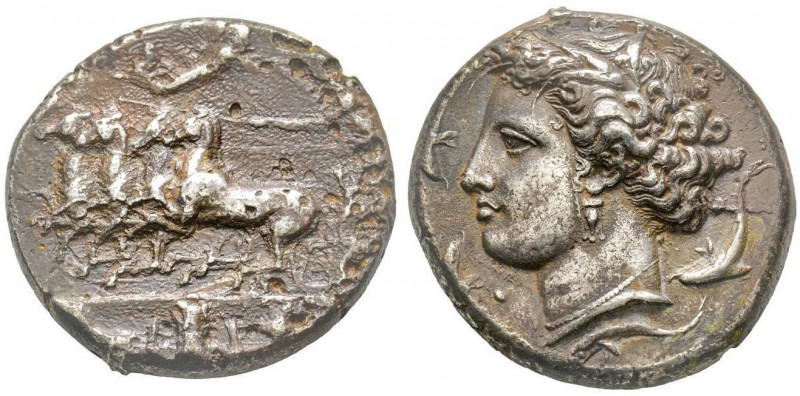 Syracuse, Dionysios I 405-395 avant J.-C.
Décadrachme argent du maître graveur ...