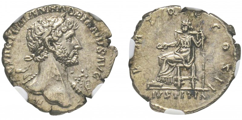 Hadrianus 117-138
Denarius, Rome, 118, AG 3.34 g.
Avers : CAESAR TRAIAN HADRIA...