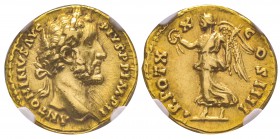 Antoninus Pius 138-161
Aureus, Rome, 155-156, AU 7.23 g.
Avers : ANTONINVS AVG PIVS P P IMP II Tête laurée à droite. /Revers : TR POT XIX COS IIII V...