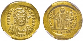 Iustinus I 518-527
Solidus, Constantinople, 518-527, AU 4.38 g.
Ref : Sear 55 Conservation : NGC MS 5/5 - 3/5. Légèrement pliée sinon FDC