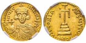 Iustinianus II (Premier règne) 685-695
Solidus, atélier italien, AU 4.34 g.
Avers : DN IYSTINI ANO PP Buste couronné de face, et tenant globus cruci...