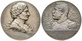 Monaco, Albert Ier 1889-1922
Médaille en argent par E. Mouchon, pour Berlioz, AG 73.21 g. 50 mm
Avers: HECTOR BERLIOZ 1803-1869 LE 7 MARS 1903 LE CE...