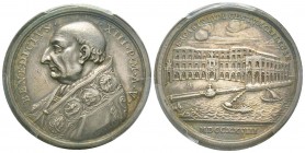 Benedetto XIII 1724-1730
Medaglia in argento, 1728, AN V, AG 24 g., 32 mm Opus Hamerani Avers : BENEDICTVS XIII P M A V /Revers : ERGASTVLVM CENTVMCE...