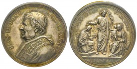Pio IX 1846-1878
Medaglia in argento, 1871, AN XXXI, AG 35 g., 44 mm, Opus Bianchi Avers : PIVS IX PONT MAX AN XXXI /Revers : IOSEPHVS MARIAE V SPONS...