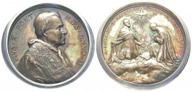 Pio X 1903-1914
Medaglia in argento, 1905, AN II, AG 34 g., 44 mm, Opus Bianchi Avers : PIVS X PONT MAX ANNO II /Revers : A SAVLI ET G MAIELLA SANCTO...