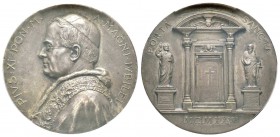 Pio XI 1922-1939
Medaglia in argento, 1925, AN IV, AG 70 g., Opus : Parisi Avers : PIVS XI PON M A MAGNI IVBILEI 
Revers : PORTA SANCTA MCMXXI 
Ref...