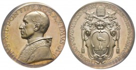 Pio XII 1939-1958
Medaglia in argento, 1939, AN I, AG 39 g., 44 mm, Opus Mistruzzi
Avers : PIVS XII PONTIFEX MAXIMVS A I
Revers : CRISTIANO POPVLO ...
