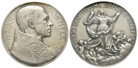 Pio XII 1939-1958
Medaglia in argento, 1950, AG,58,5 mm, Opus Mistruzzi
Avers : PIVS XII PONTIFEX M 
Revers : VIRGO SANCTISSIMA SIDERBVS RECEPTA
R...