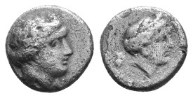 Lesbos, Mytilene. AR Diobol. Circa 400-350 BC. Laureate head of Apollo right. / Female head (Aphrodite?) right. AR 1,24g.