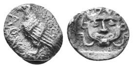 Troas, Abydos. AR Obol, Circa 480-450 BC. Eagle standing left. / Gorgoneion. AR 0,53g.