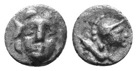 Pisidia, Selge. AR Obol, 3rd Century BC. Obv. Facing head of Gorgoneion. Rev. Helmeted head of Athena right, spearhead to left. AR 0,71g.