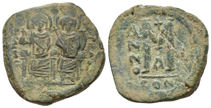 Justin II, with Sophia. 565-578 AD. AE Follis. Constantinople. Justin and Sophia...